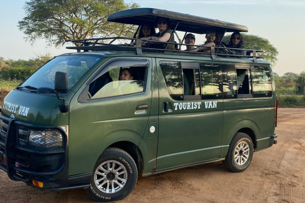 4x4-car-hire-entebbe-safari-van-hire-uganda